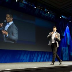 5 Reasons Why You Should Hire a Professional Conference Emcee